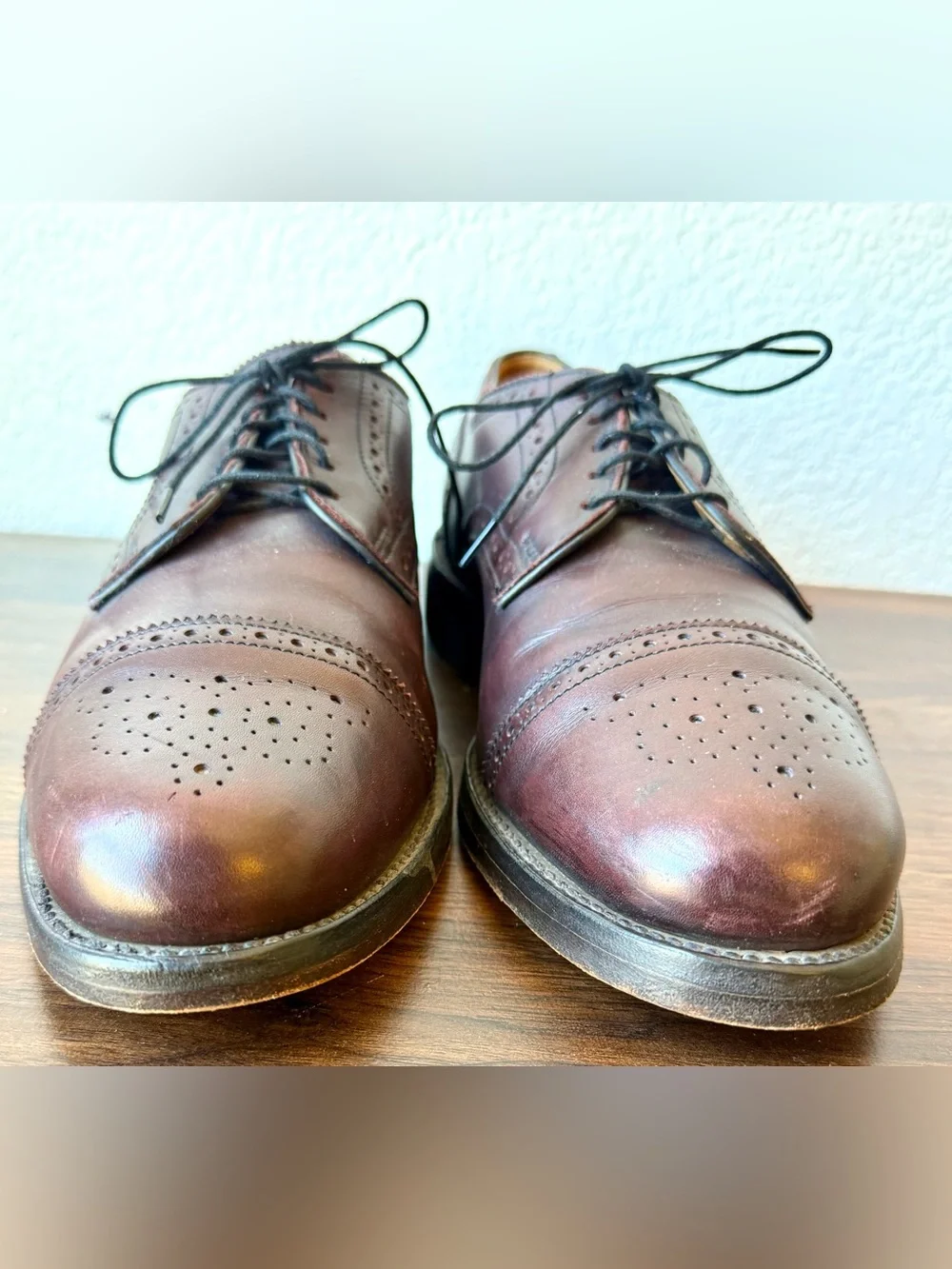 Allen Edmonds Brown/Burgundy Leather Brogue Cap-Toe Oxfords Size 10 D